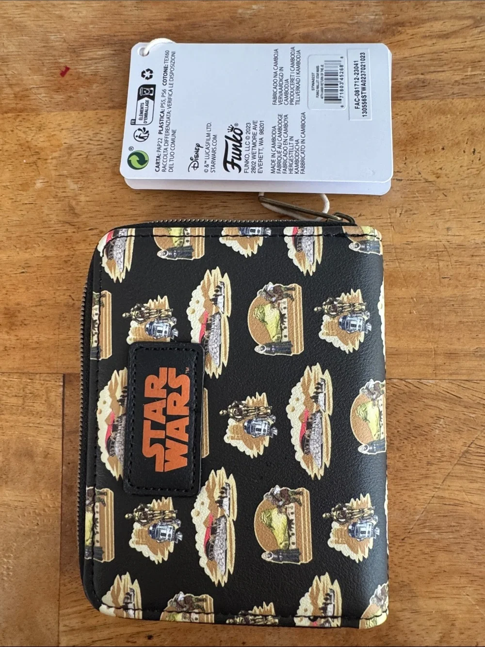 Star Wars Disney Funko Zipper Wallet NWT New